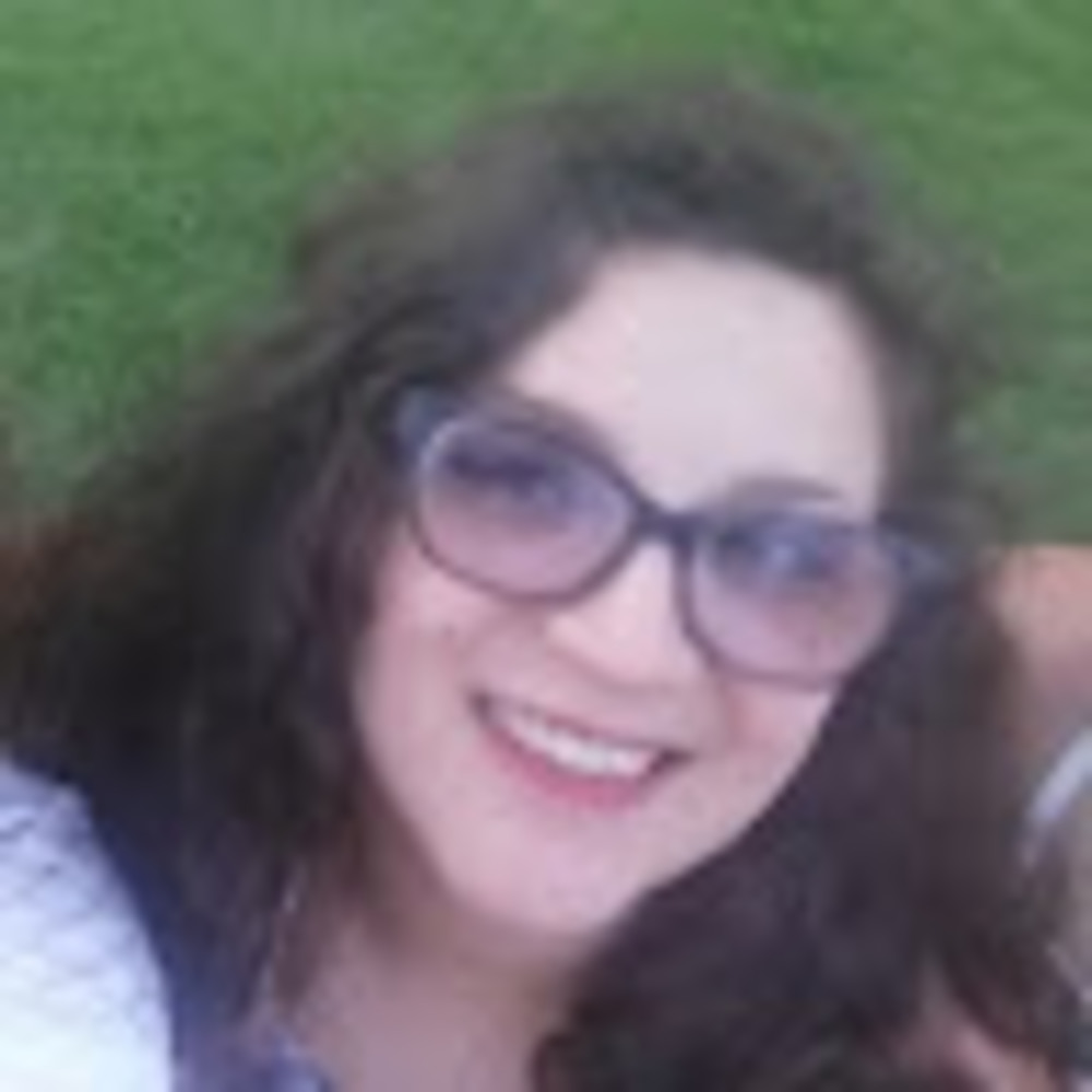 Meet your Posher, Alisa